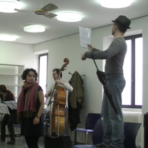Ensayo de las tres primeras escenas de Tres desechos en forma de&nbsp;ópera